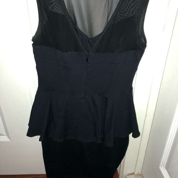 Dress - Picture 4 of 4